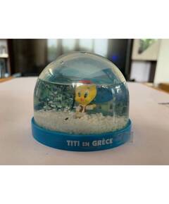 Looney Tunes Tweety snowball in Greece  Atlas Edition-