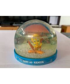 Looney Tunes Tweety snowball in Kenya Atlas Edition-