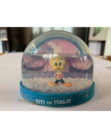 Looney Tunes Tweety snowball in Italia Atlas Edition-