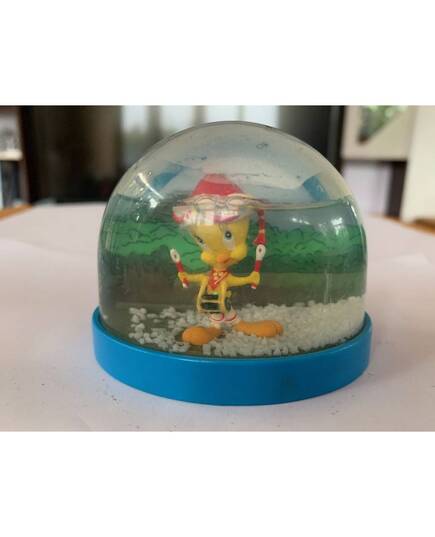 Looney Tunes Tweety snowball in Sri Lanka  Atlas Edition-